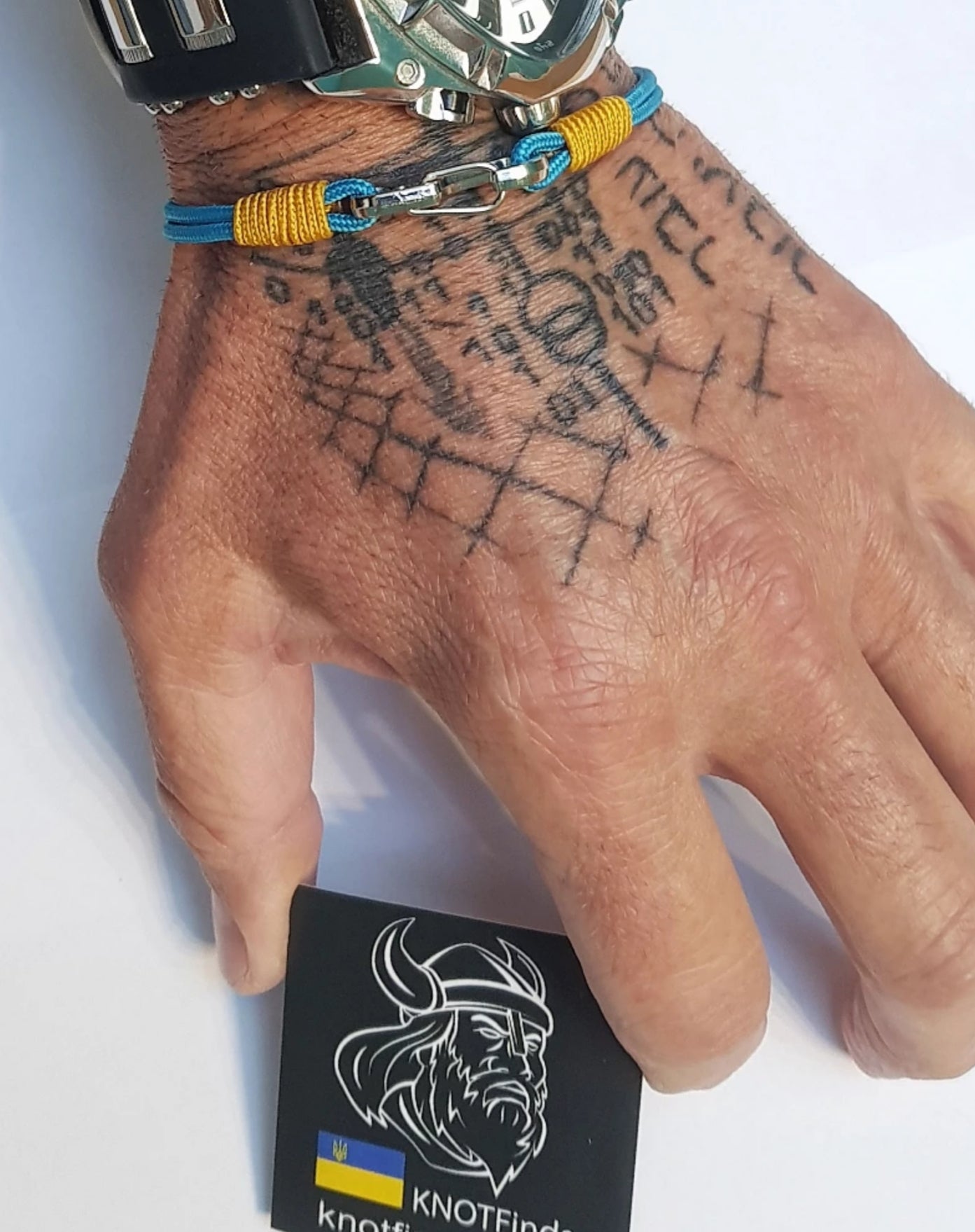 Skyline Paracord Bracelet – Sky Blue & Gold Minimalist Nautical Bracelet, Unisex Waterproof Microcord Accessory, Handmade Gift for Men Women