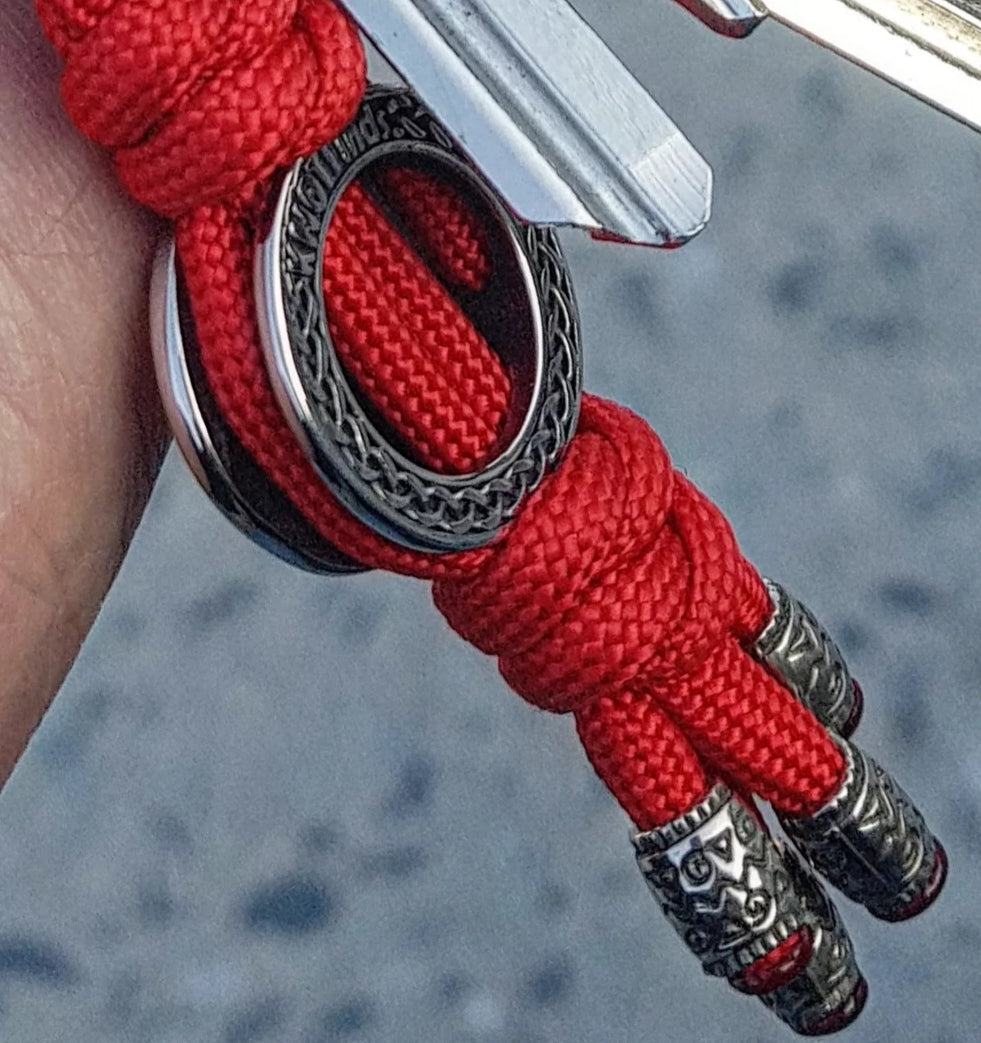 Handcrafted Stainless Steel Pilgrim’s Cross Keychain – Symbol of Path, Protection & Inner Vow