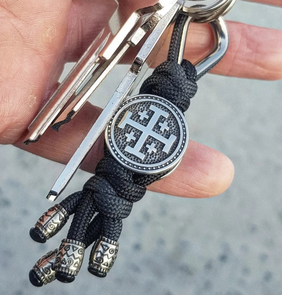 Handcrafted Stainless Steel Pilgrim’s Cross Keychain — A Personal Relic of Path, Oath & Silent Protection