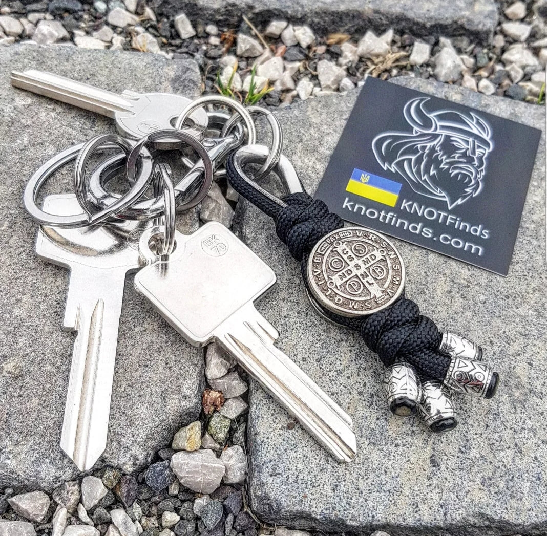 Saint Benedict Cross Keychain – Luxury Handmade Paracord Keychain, Protection Symbol, Christian Amulet, Men's EDC Stainless Steel