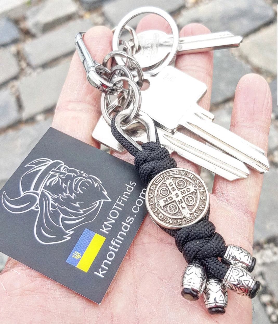 Saint Benedict Cross Keychain – Luxury Handmade Paracord Keychain, Protection Symbol, Christian Amulet, Men's EDC Stainless Steel