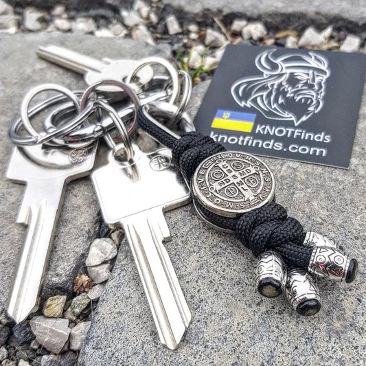 Saint Benedict Cross Keychain – Luxury Handmade Paracord Keychain, Protection Symbol, Christian Amulet, Men's EDC Stainless Steel