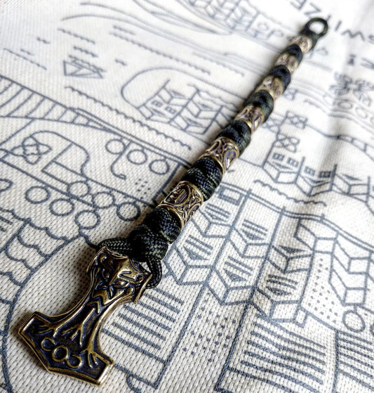 Viking bracelet / Thor's Hammer / Scandinavian jewelry / gift for him / paracord bracelet / parachute cord / viking cuff / biker bangle