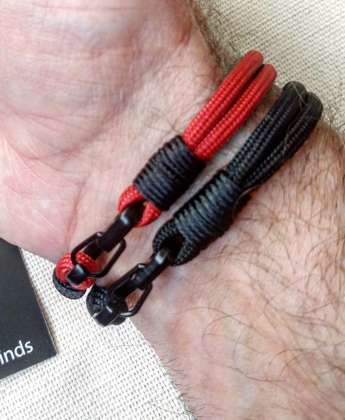 VAMPIRE paracord bracelet with a carabiner.  Made of parachute cord and celtic knots. Halloween gift.