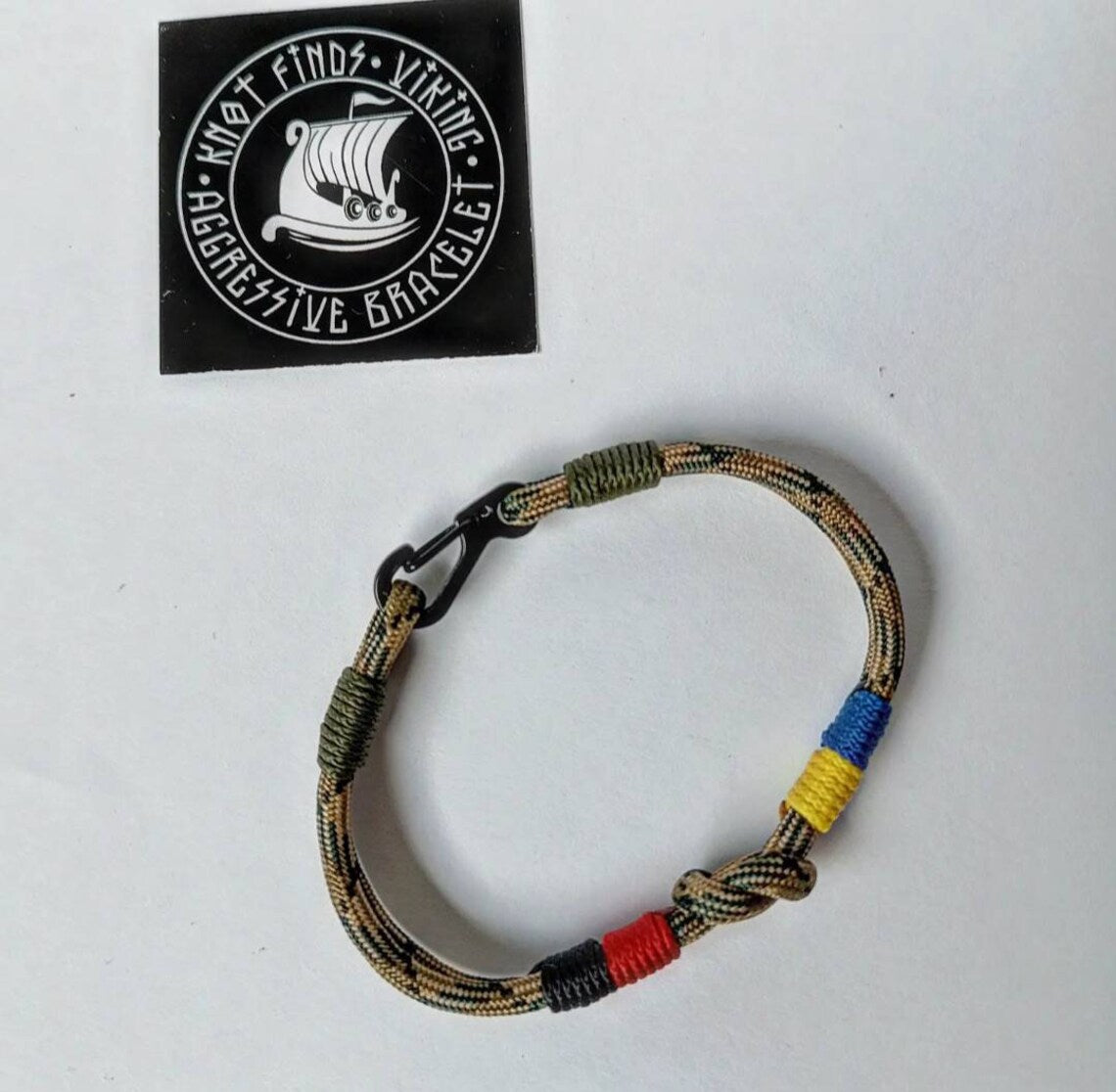 Paracord bracelet. Army style. Unloading camp bangle. Ukrainian symbol. Thin military bracelet. Glory to Ukraine.