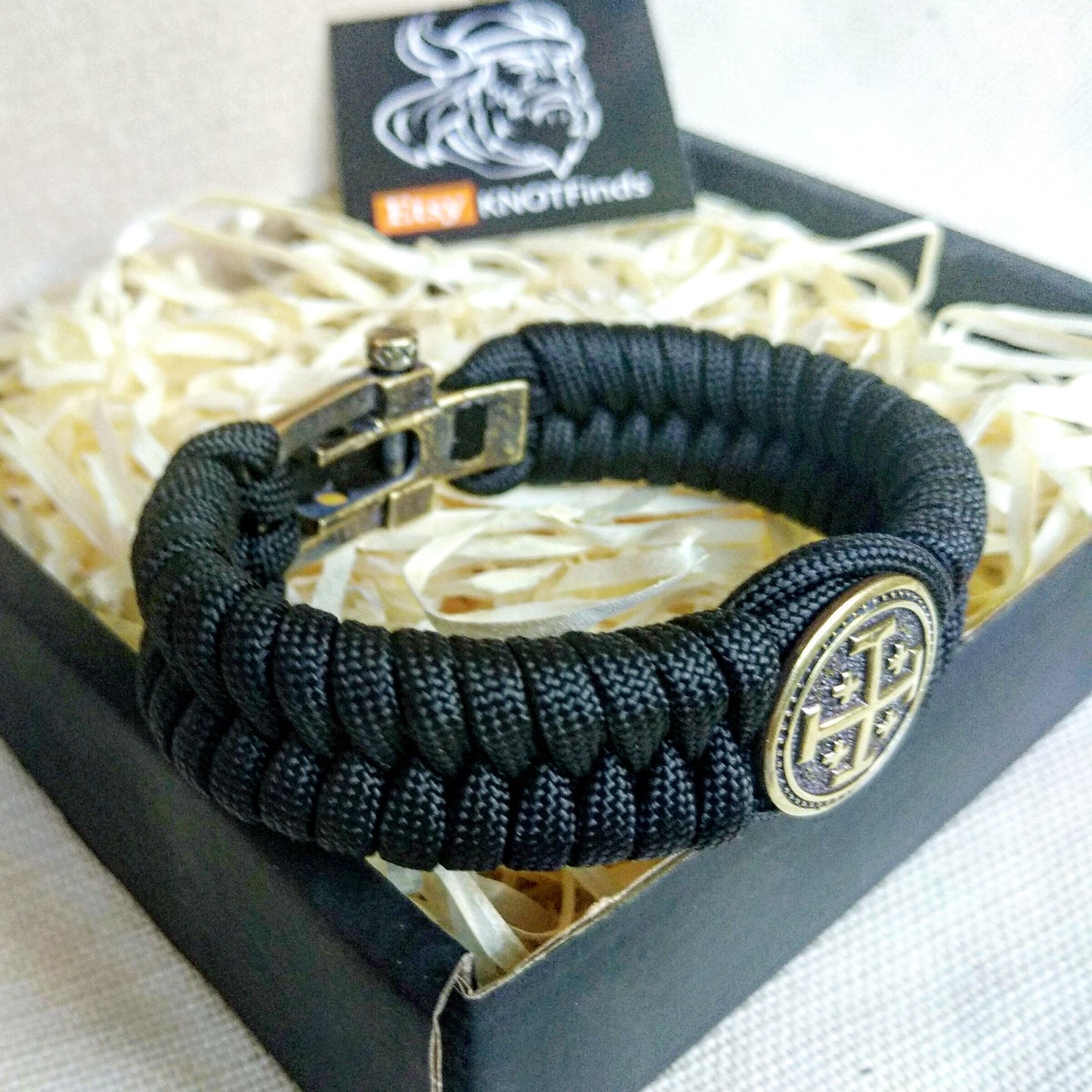 Paracord bracelet "JERUSALEM CROSS". The original brutal bracelet made of Celtic knots and beads.  Scandinavian style.