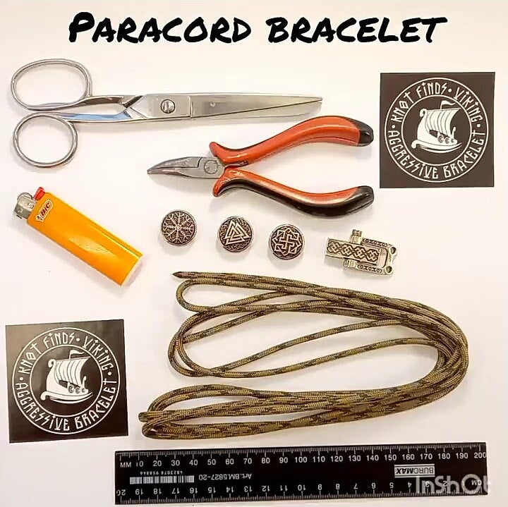 Tutorials weaving paracord bracelet. Viking protective amulet.  Instructions for creating a bracelet with your own hands.