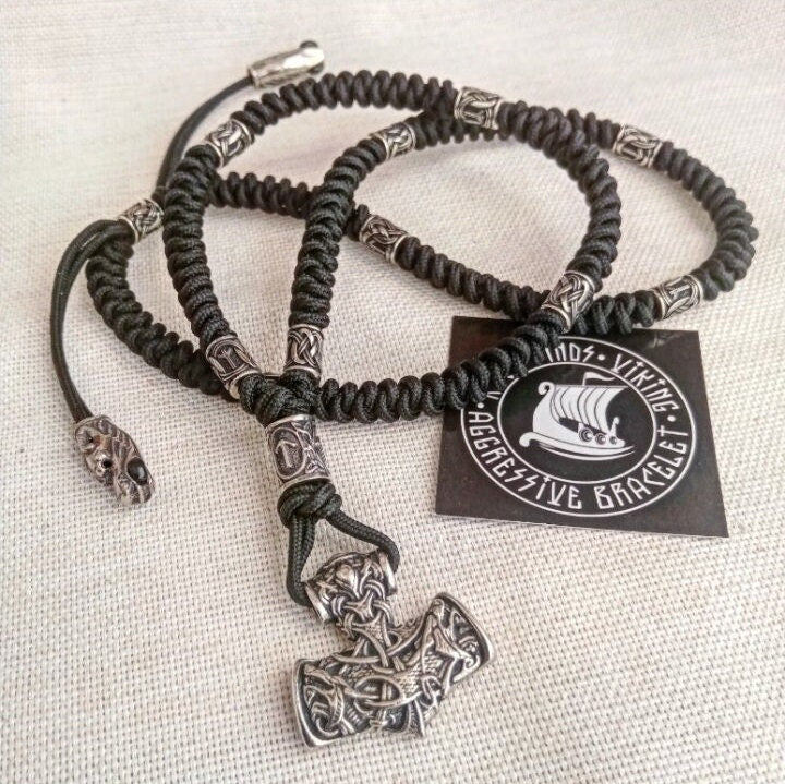 Mjöllnir black necklace. Paracord jewelry. Viking style. Mens accessories. Thor's Hammer pendant.