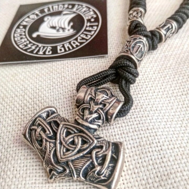 Mjöllnir black necklace. Paracord jewelry. Viking style. Mens accessories. Thor's Hammer pendant.