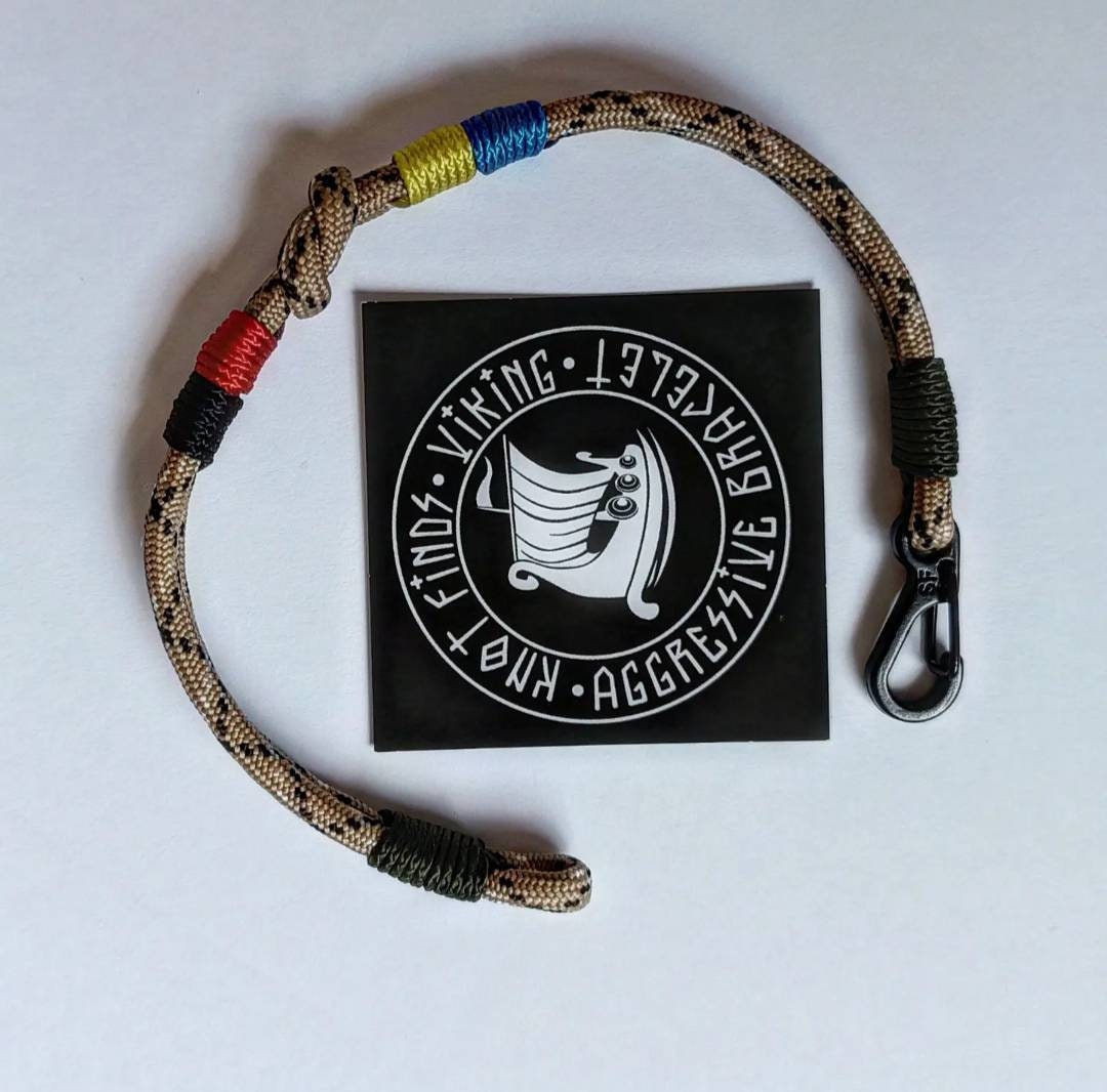 UA tactical bracelet, paracord bracelet. Ukrainian symbol. Glory to Ukraine. Bracelet for men.