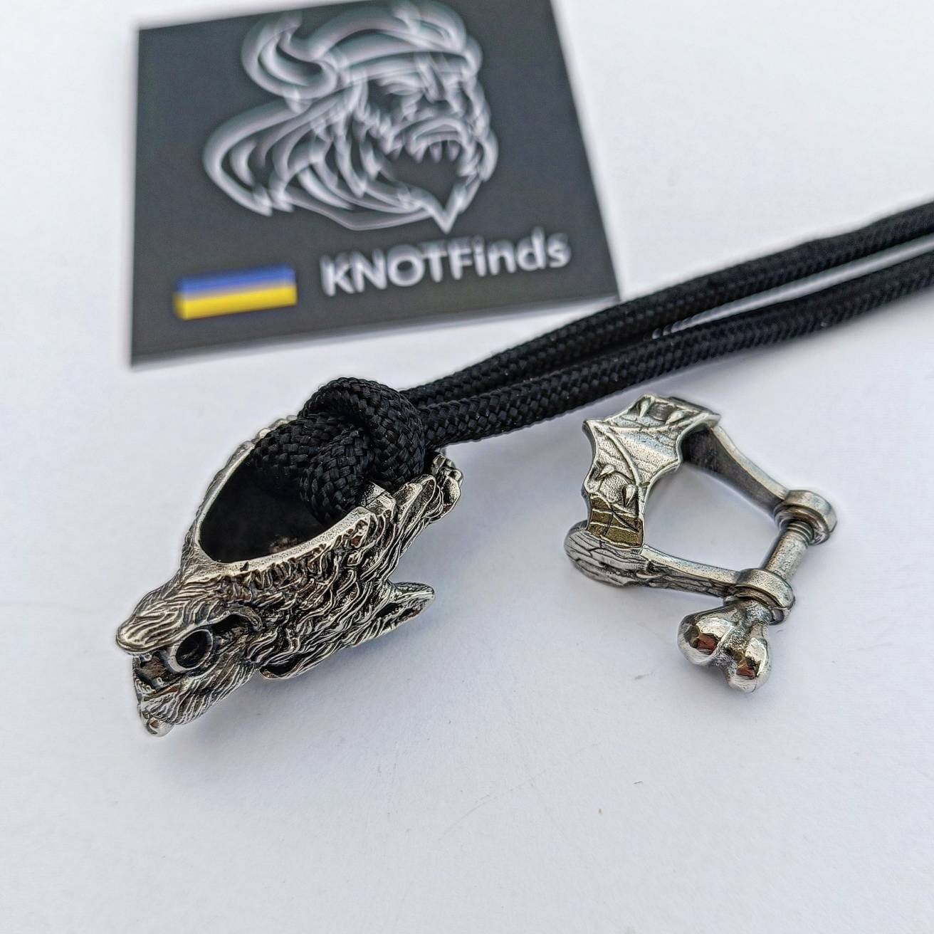 Steel paracord WOLF HEAD shackle. Beads for paracord weaving, viking style. viking jewelry, manual casting