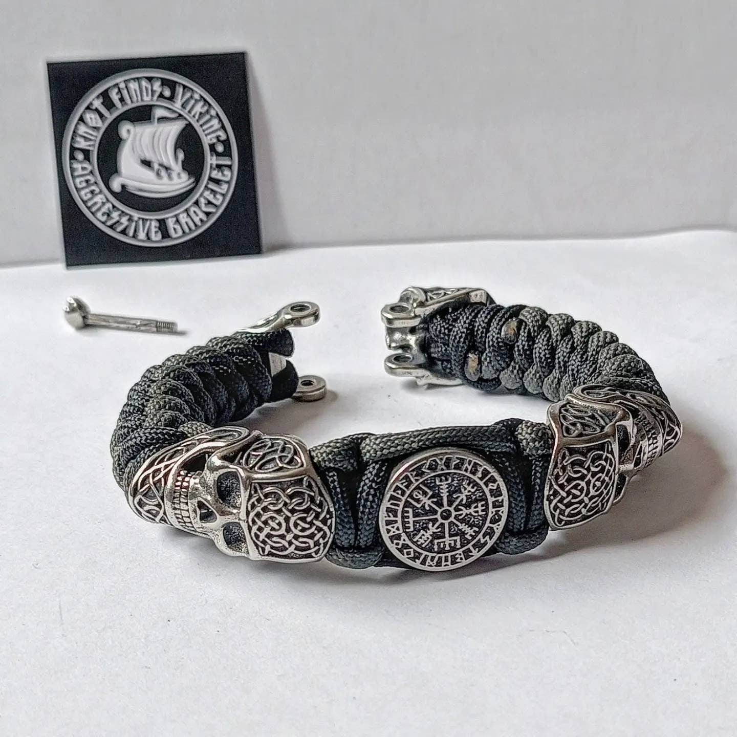 Scandinavian skull bracelet. Vegvisir symbol. Biker bangle. A great brutal gift for men and women who prefer a brutal style and skull.