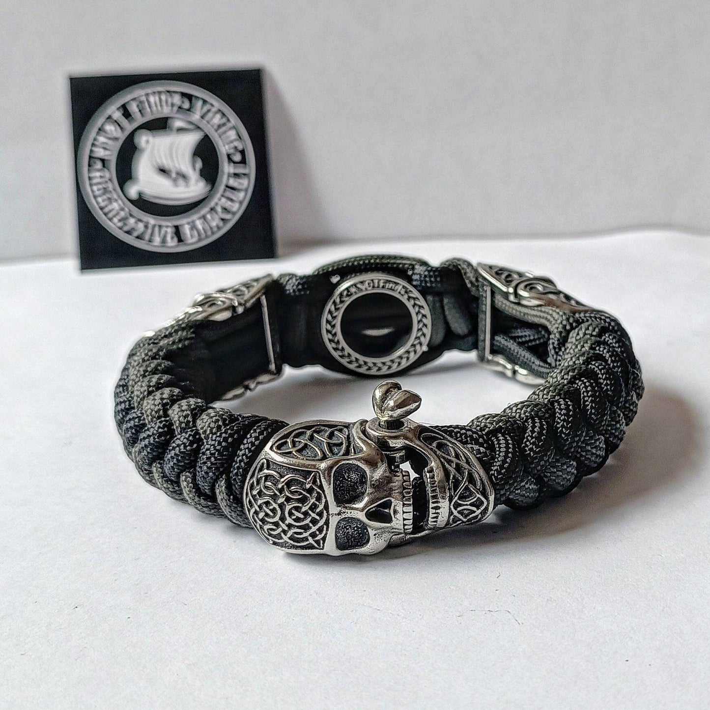 Scandinavian skull bracelet. Vegvisir symbol. Biker bangle. A great brutal gift for men and women who prefer a brutal style and skull.